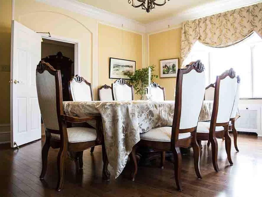 לינה וארוחת בוקר האריסברג The Manor On Front מראה חיצוני תמונה