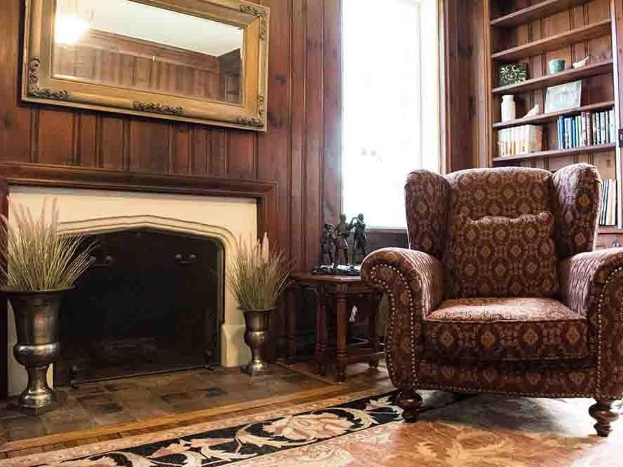 לינה וארוחת בוקר האריסברג The Manor On Front מראה חיצוני תמונה